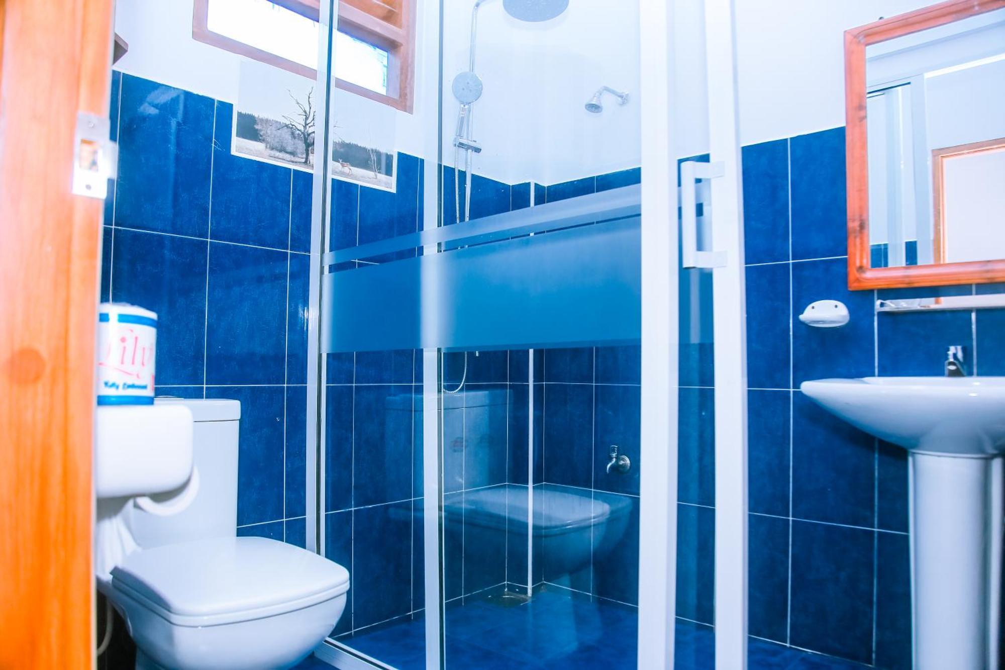 Surf Sea Breeze Hotel Мириса Екстериор снимка